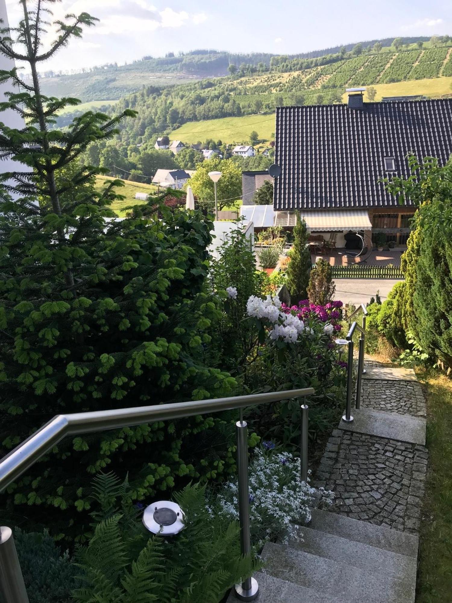 Apartamento Haus Westfeld Schmallenberg Exterior foto